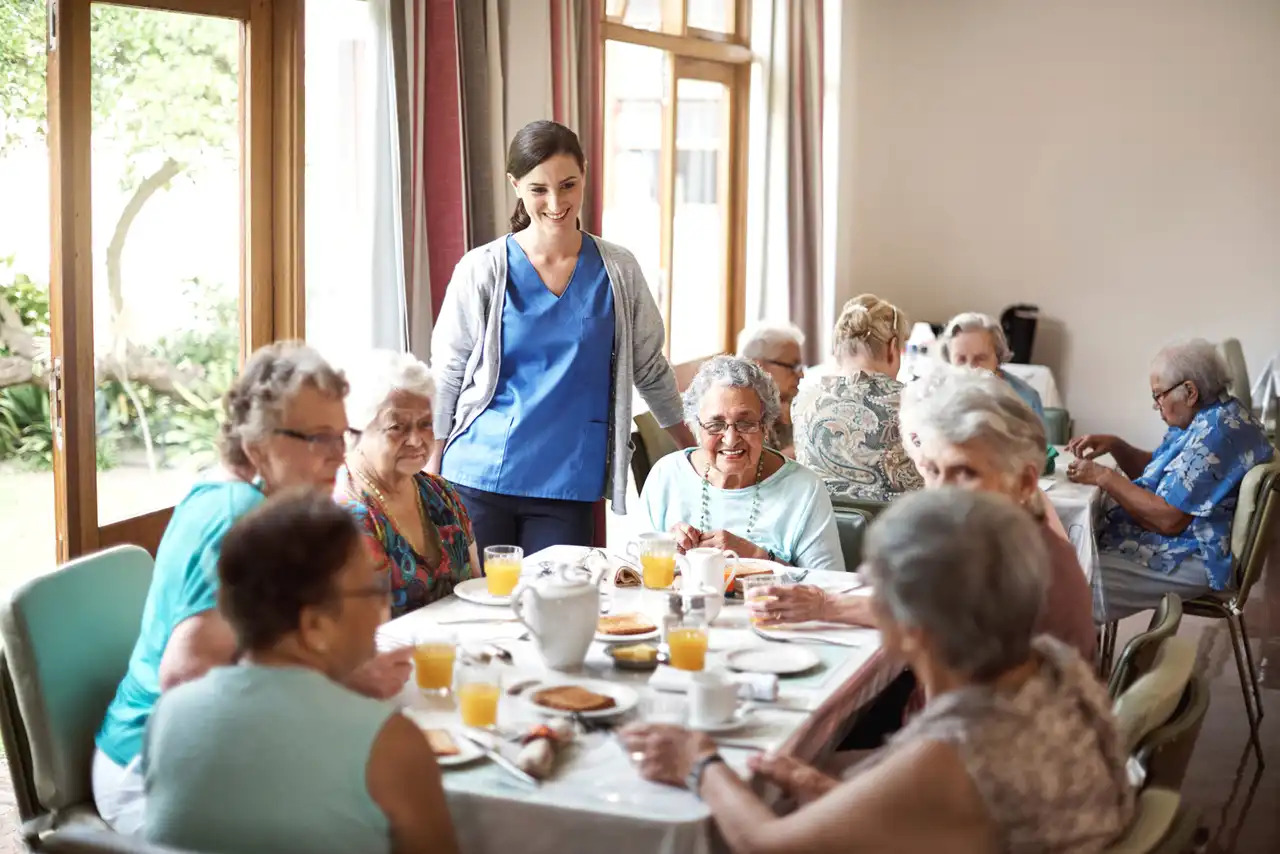 4 Ways to Engage Residents in Community Management