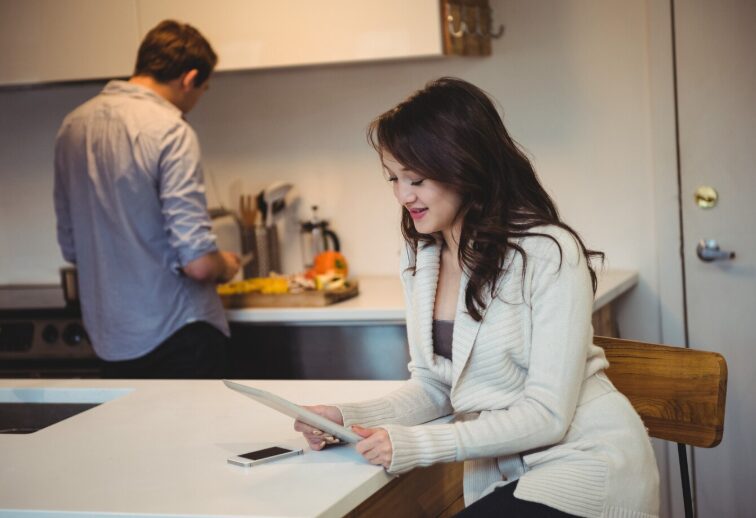 When Selling Fast Makes Sense: Common Homeowner Scenarios
